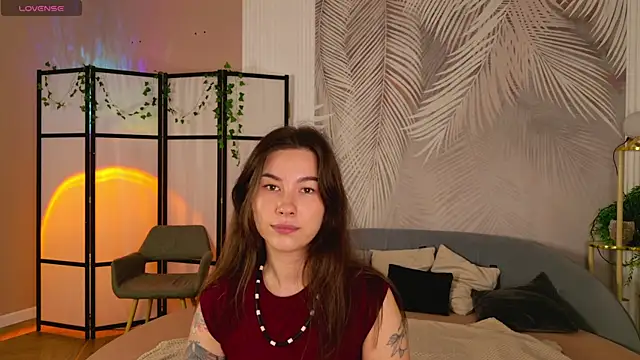 Snapshot of Marie_Diaze chatting on 06/30/26, 05:07 Marie Diaze online show from 06/30/26, 05:07