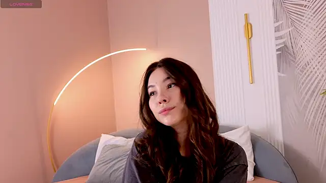 Marie Diaze online show from 05/13/26, 05:14