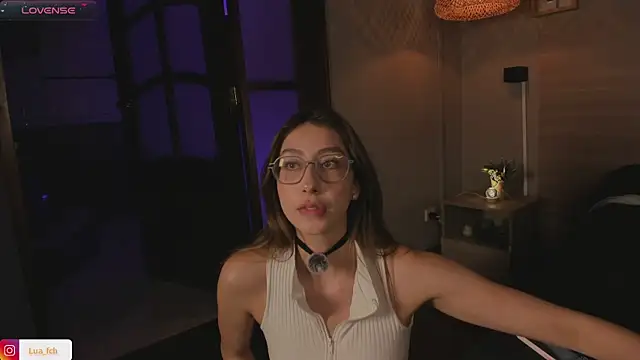 Snapshot of lua_ferch__ chatting on 03/11/25, 04:51 lua ferch online show from 03/11/25, 04:51