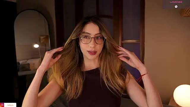 Snapshot of lua_ferch__ chatting on 01/10/26, 01:06 lua ferch online show from 01/10/26, 01:06