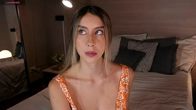 Snapshot of lua_ferch__ chatting on 05/30/26, 01:17 lua ferch online show from 05/30/26, 01:17