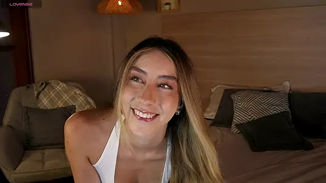 Snapshot of lua_ferch__ chatting on 05/05/26, 01:25 lua ferch online show from 05/05/26, 01:25
