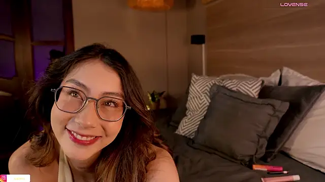 Snapshot of lua_ferch__ chatting on 09/27/25, 01:06 lua ferch online show from 09/27/25, 01:06