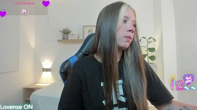 nataly rodri online show from 04/21/26, 02:03