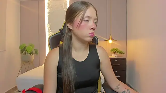 nataly rodri online show from 03/15/26, 02:07