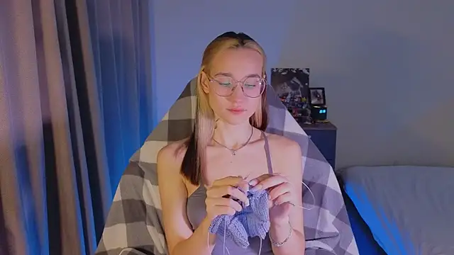 shey1i online show from 12/19/25, 03:36