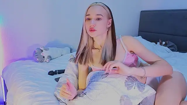 shey1i online show from 03/02/26, 10:17