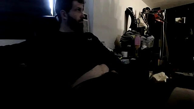 Snapshot of leanjamesdean chatting on 02/17/25, 10:38 leanjamesdean online show from 02/17/25, 10:38