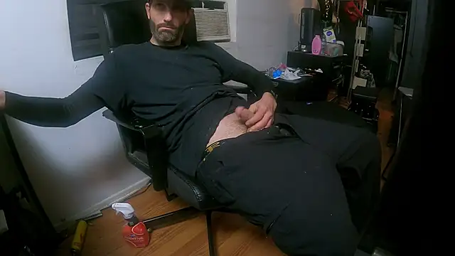 Snapshot of leanjamesdean chatting on 02/27/25, 11:28 leanjamesdean online show from 02/27/25, 11:28