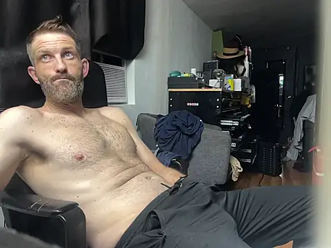 leanjamesdean online show from 11/21/25, 01:43