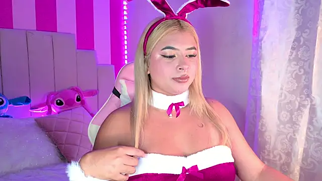 AliiceBrown  online show from 12/04/25, 05:06