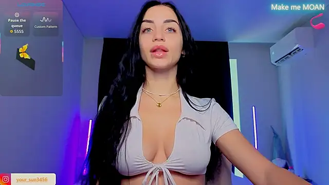 Kemi  Jordan online show from 10/04/25, 06:59