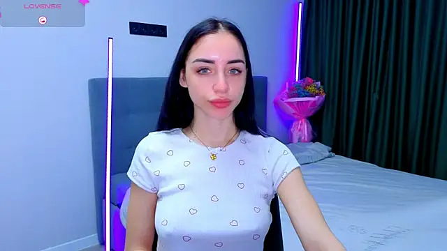 Kemi  Jordan online show from 04/07/26, 07:32