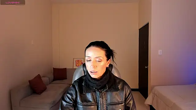 Kristen Garner online show from 02/23/26, 08:20