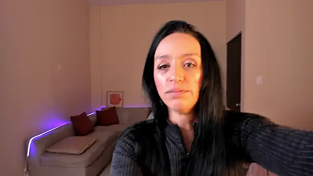 Kristen Garner online show from 05/08/26, 08:34