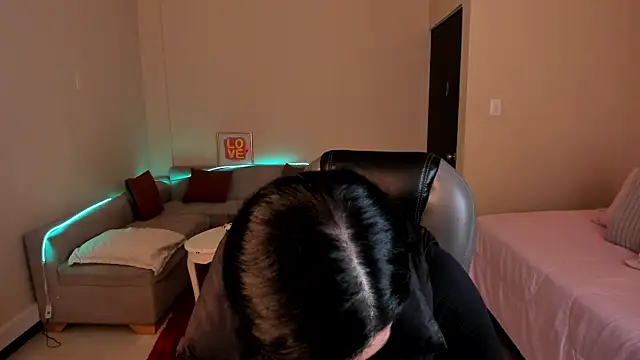 Kristen Garner online show from 07/11/26, 07:47