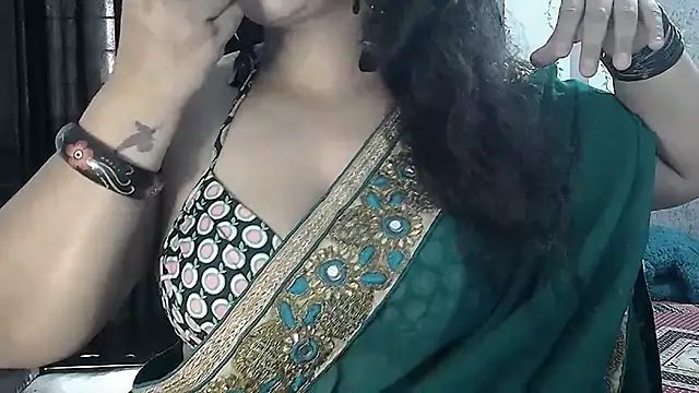 Maria 55 online show from 10/23/25, 08:35