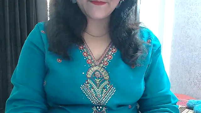 Maria 55 online show from 04/17/26, 05:43