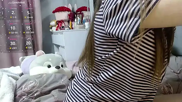 Viktoriiya bald online show from 11/10/25, 01:43