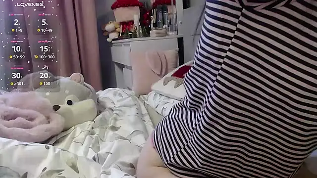 Viktoriiya bald online show from 12/21/25, 10:39