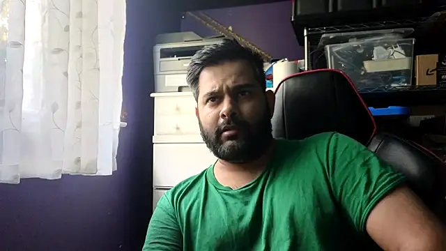 Sakhtlaundaz online show from 10/24/25, 03:00