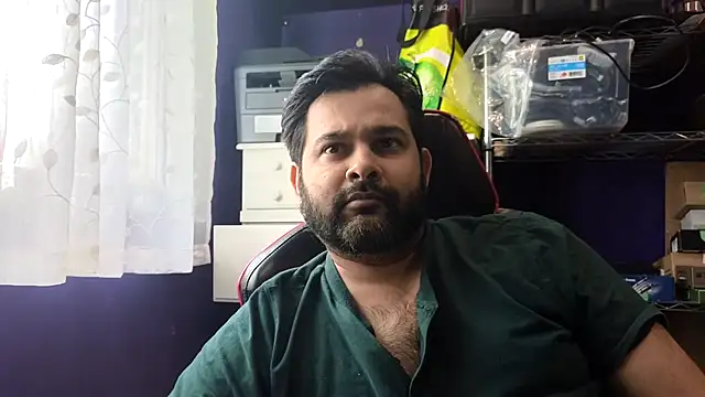 Snapshot of Sakhtlaundaz chatting on 06/15/26, 01:55 Sakhtlaundaz online show from 06/15/26, 01:55
