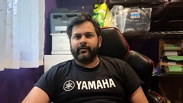 Snapshot of Sakhtlaundaz chatting on 06/18/26, 01:49 Sakhtlaundaz online show from 06/18/26, 01:49