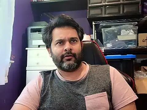 Sakhtlaundaz online show from 10/10/25, 02:07