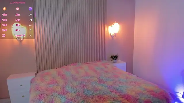 EmilyEvans7 online show from 11/05/25, 06:55