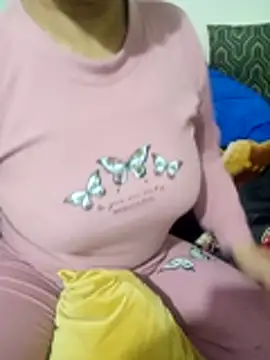 lolo890 online show from 11/11/25, 03:23