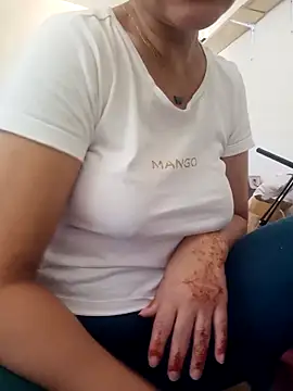 lolo890 online show from 10/11/25, 03:46