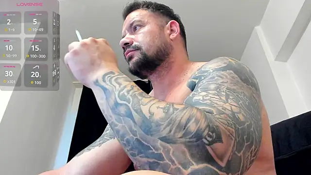 musclemonster31 online show from 07/01/26, 04:24
