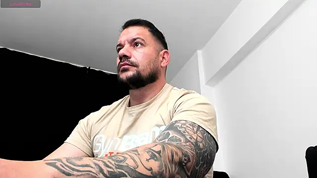 musclemonster31 online show from 11/03/25, 03:45
