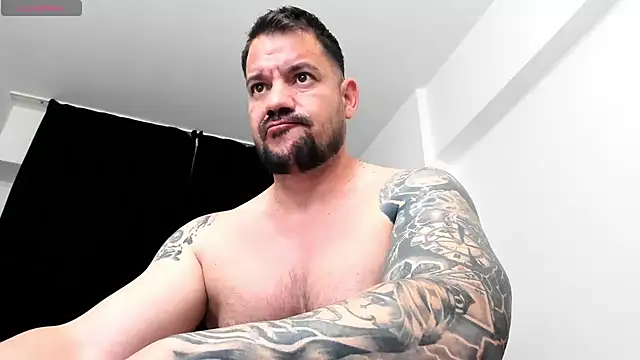 musclemonster31 online show from 11/30/25, 10:16