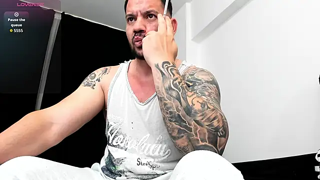 musclemonster31 online show from 11/14/25, 11:14