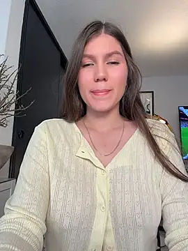 AmelieLaurent  online show from 06/20/26, 04:50