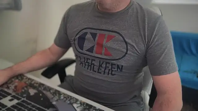 Pup Rush online show from 04/01/26, 07:44