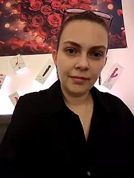 Snapshot of LEAsquirt91 chatting on 03/03/26, 09:44 LEAsquirt91 online show from 03/03/26, 09:44