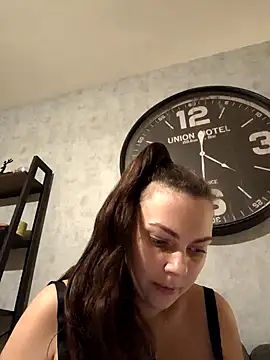 LEAsquirt91 online show from 02/09/25, 03:32