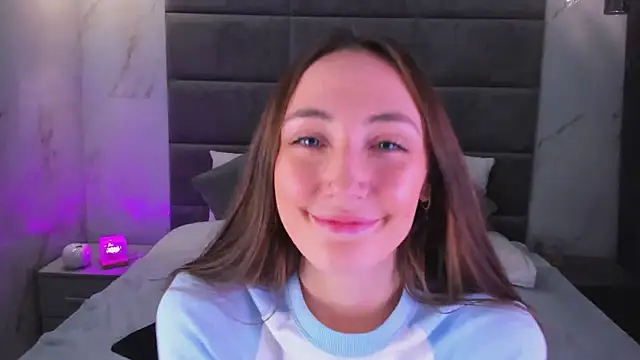 Lexi Split online show from 09/26/25, 08:43