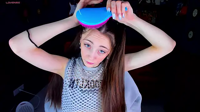 Lexi Split online show from 01/13/26, 02:15