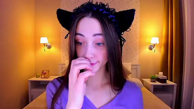 Lexi Split online show from 02/04/25, 06:57