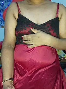 Snapshot of Malluivaniya chatting on 07/06/26, 05:58 Malluivaniya online show from 07/06/26, 05:58