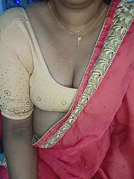 Snapshot of Malluivaniya chatting on 06/16/26, 06:02 Malluivaniya online show from 06/16/26, 06:02