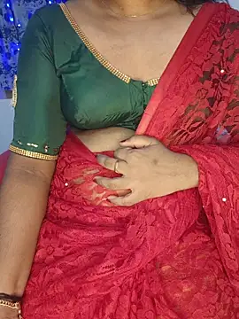 Snapshot of Malluivaniya chatting on 07/03/26, 06:09 Malluivaniya online show from 07/03/26, 06:09