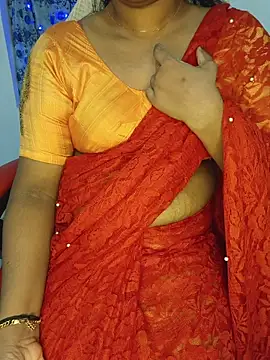Snapshot of Malluivaniya chatting on 07/07/26, 06:16 Malluivaniya online show from 07/07/26, 06:16