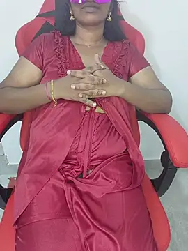Snapshot of Malluivaniya chatting on 11/03/25, 07:35 Malluivaniya online show from 11/03/25, 07:35