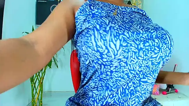 SQUIRT4UMEGAN online show from 03/17/25, 12:46