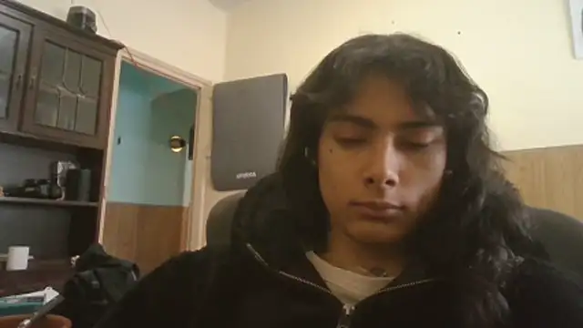 calliemaggotbone online show from 05/01/26, 03:06