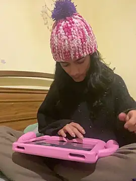 calliemaggotbone online show from 01/18/26, 07:28